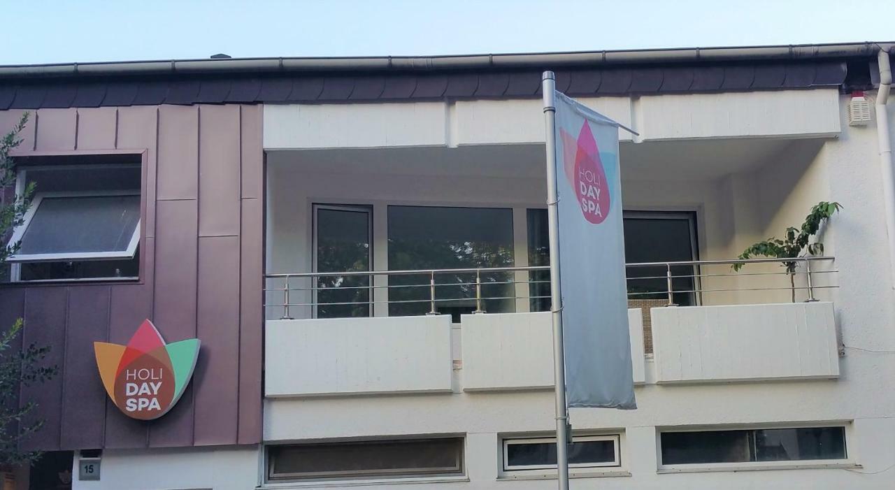 Holi Day Spa Appartement 1 برلين المظهر الخارجي الصورة